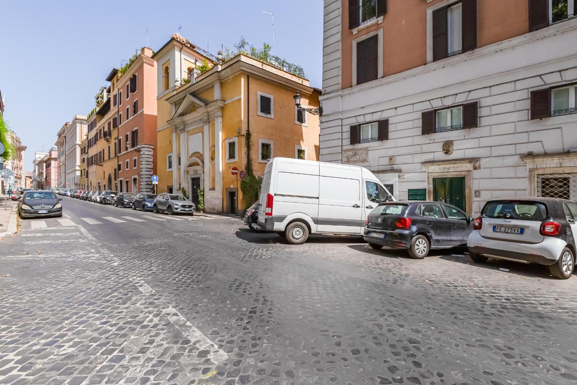 Navona Luxe Heven - Elevator, Soundproof & Netflix Apartment Rome Luaran gambar